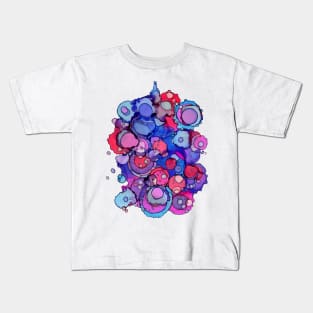 wild bubbles Kids T-Shirt